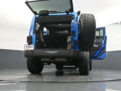 2014 Jeep Wrangler Unlimited Unlimited Sahara