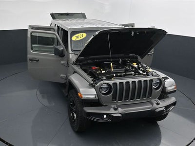 2021 Jeep Wrangler Unlimited Unlimited Sahara Altitude