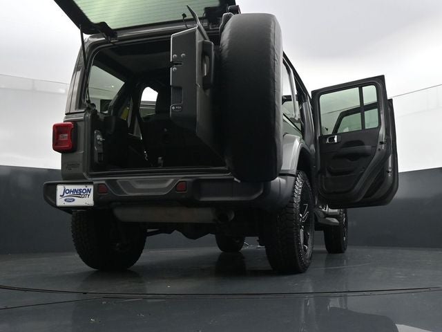 2021 Jeep Wrangler Unlimited Unlimited Sahara Altitude