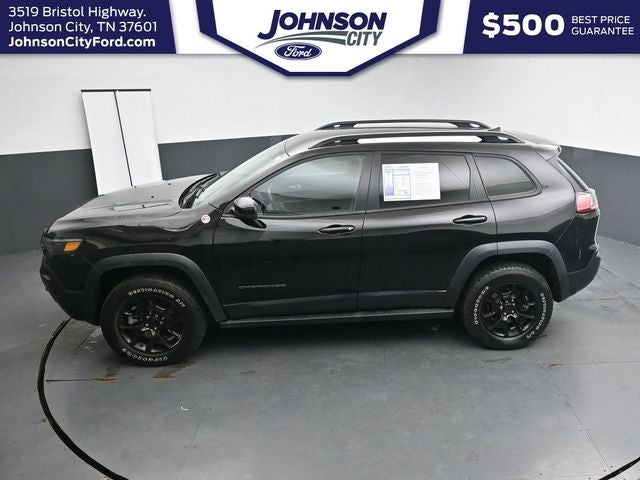 2022 Jeep Cherokee Trailhawk