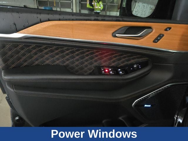 2023 Jeep Grand Cherokee L Summit