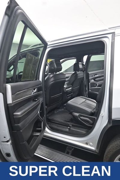 2022 Jeep Wagoneer Series III