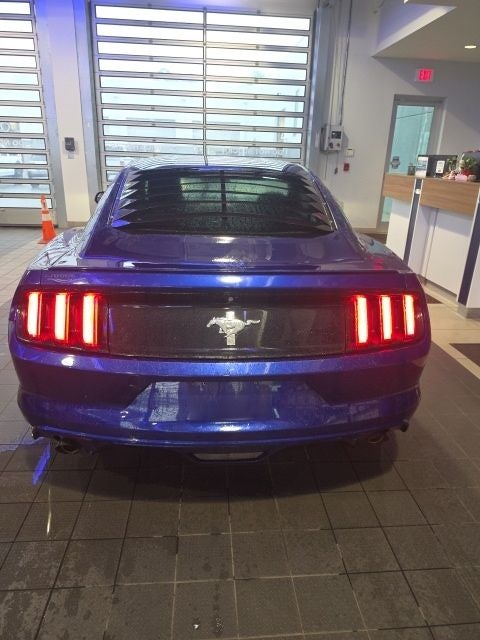 2015 Ford Mustang V6