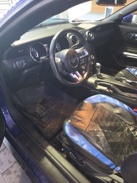 2015 Ford Mustang V6