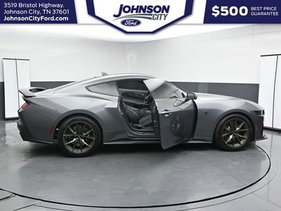 2024 Ford Mustang Dark Horse
