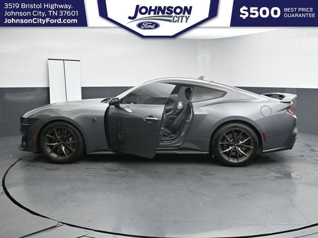 2024 Ford Mustang Dark Horse
