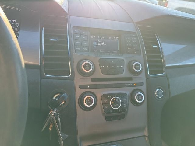 2016 Ford Taurus SEL