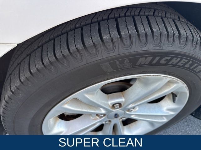 2016 Ford Taurus SEL