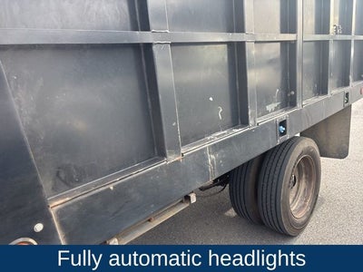 2022 Ford F-550SD XLT