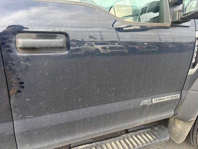 2022 Ford F-550SD XLT