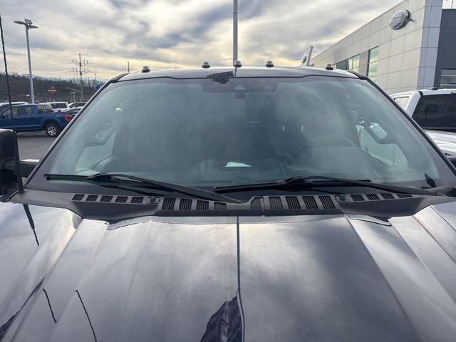 2022 Ford F-550SD XLT