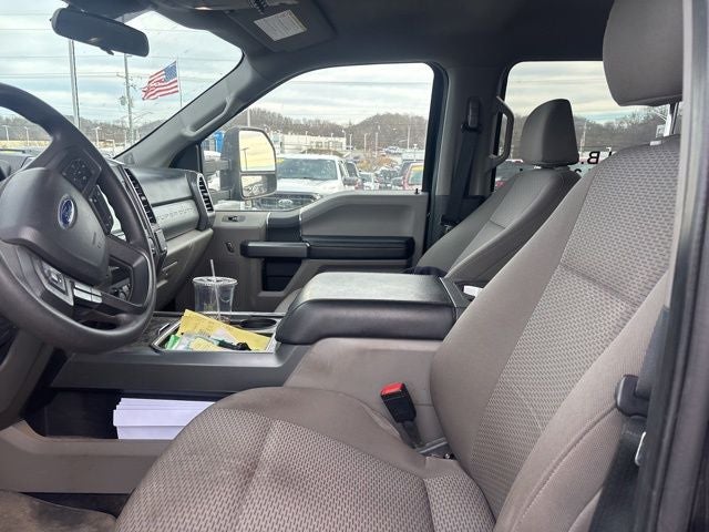 2022 Ford F-550SD XLT