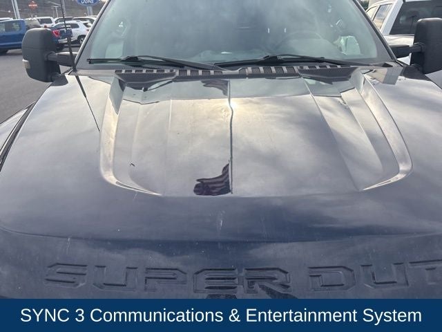 2022 Ford F-550SD XLT