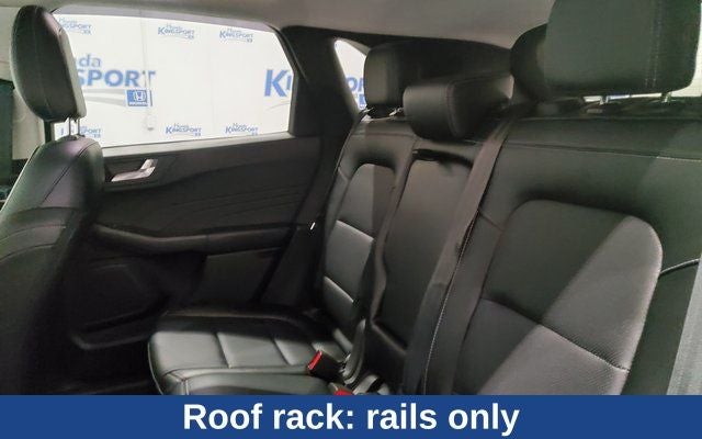 2022 Ford Escape Titanium