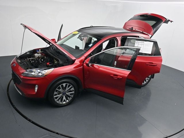 2022 Ford Escape Titanium