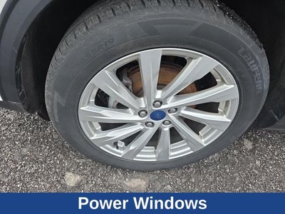 2022 Ford Escape Titanium