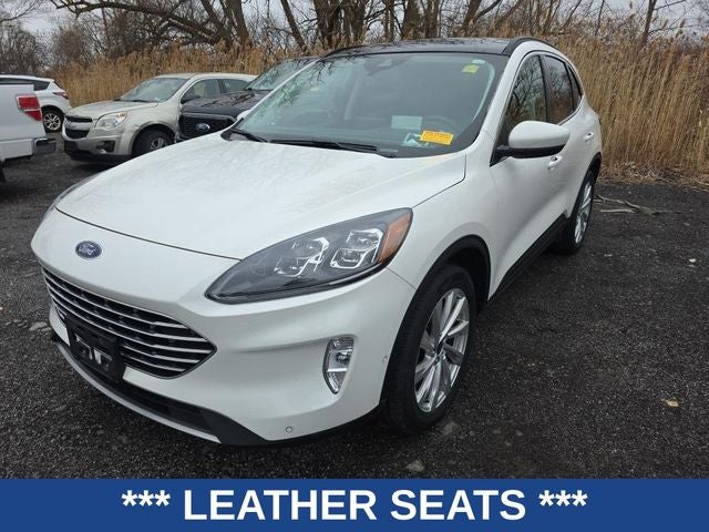 2022 Ford Escape Titanium