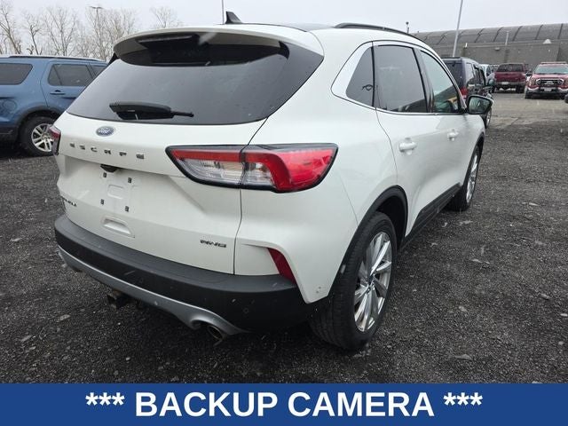 2022 Ford Escape Titanium