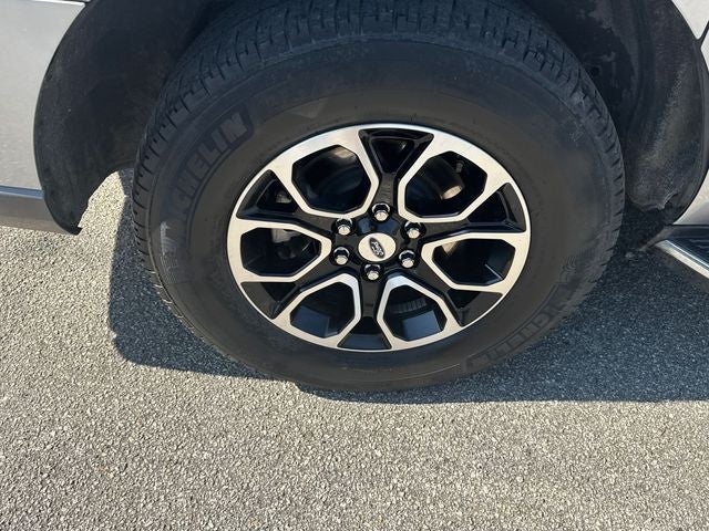 2023 Ford Expedition Max XLT