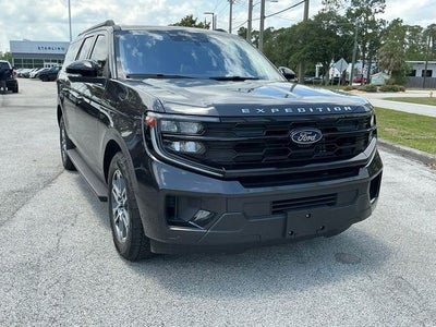2025 Ford Expedition Max Active