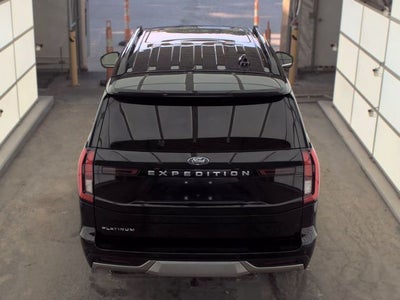 2025 Ford Expedition Platinum