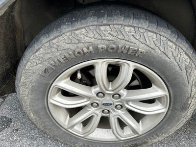 2020 Ford Explorer Base