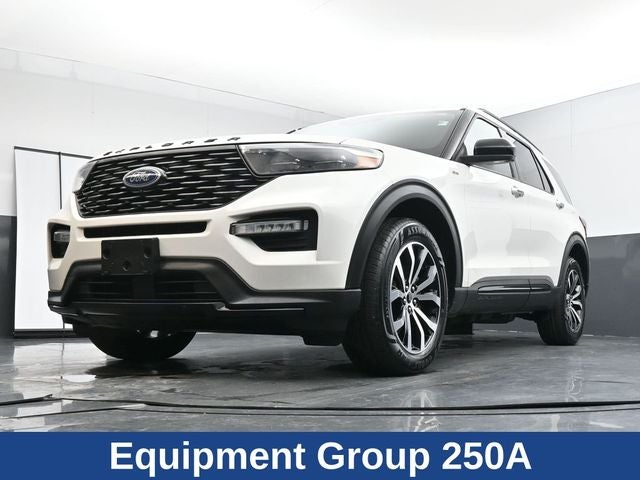 2022 Ford Explorer ST-Line