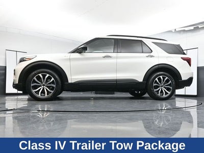 2022 Ford Explorer ST-Line