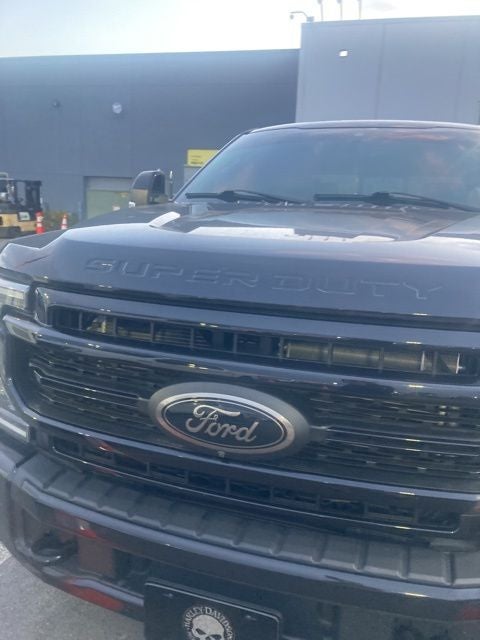 2022 Ford F-250SD Lariat