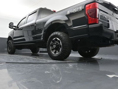 2022 Ford F-250SD Lariat