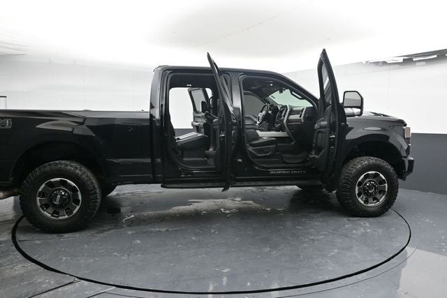 2022 Ford F-250SD Lariat
