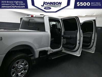 2025 Ford F-350SD Lariat