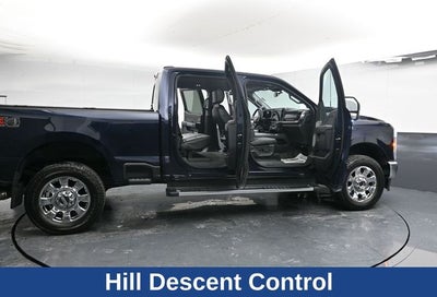 2023 Ford F-350SD Lariat