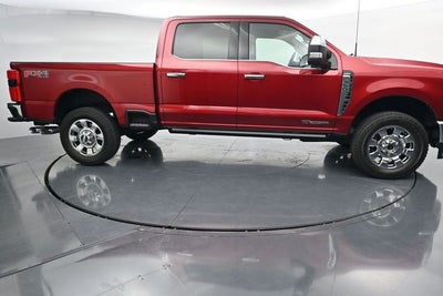2025 Ford F-350SD Lariat