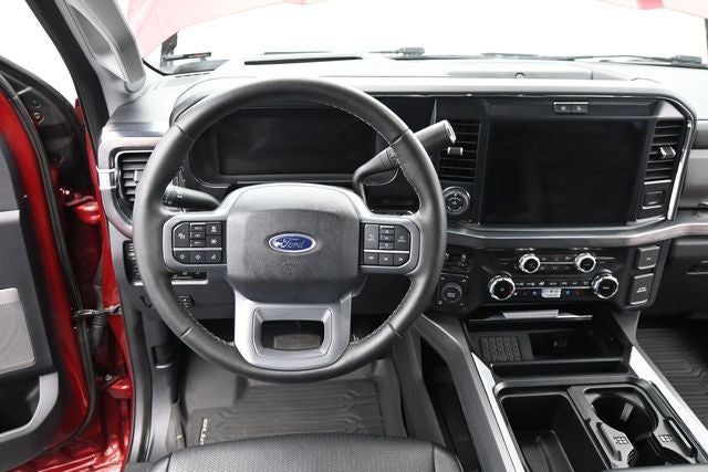 2025 Ford F-350SD Lariat