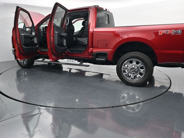 2025 Ford F-350SD Lariat