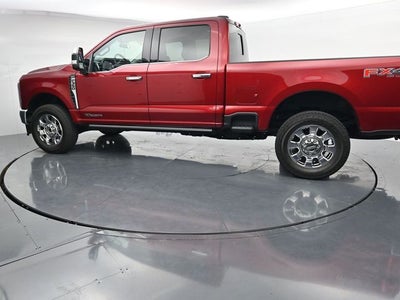 2025 Ford F-350SD Lariat