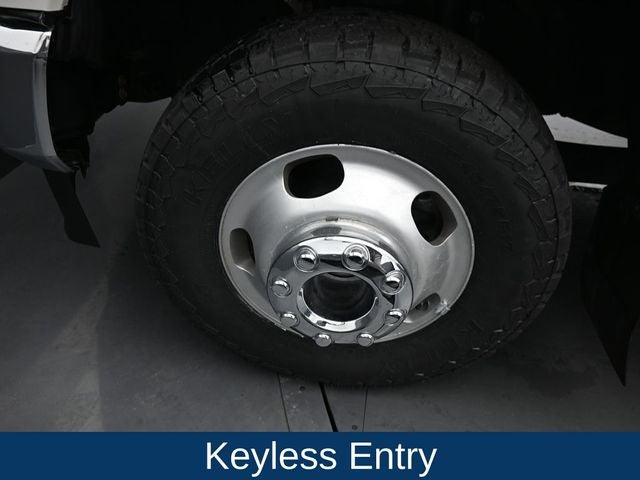 2022 Ford F-350SD Lariat