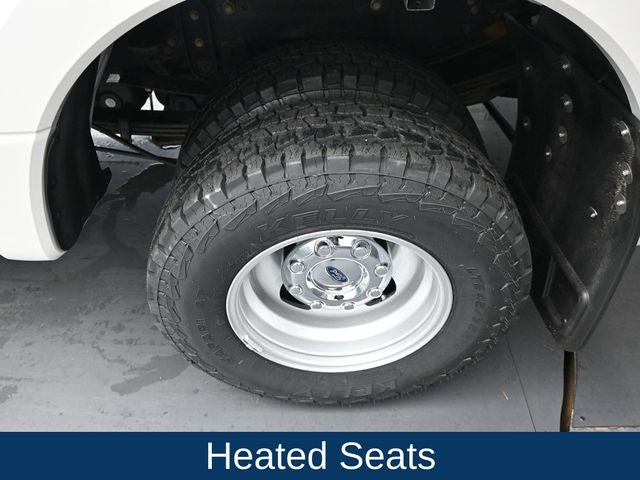 2022 Ford F-350SD Lariat