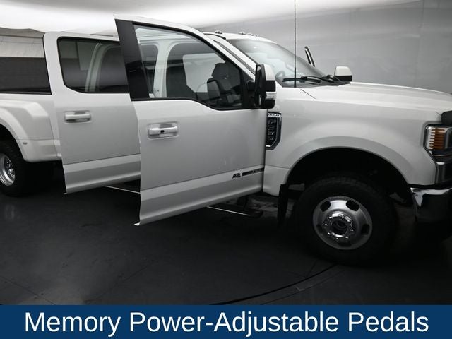 2022 Ford F-350SD Lariat