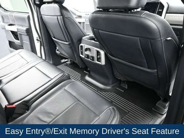 2022 Ford F-350SD Lariat