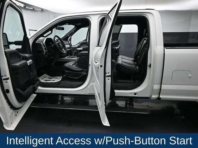 2022 Ford F-350SD Lariat