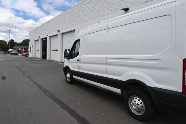 2022 Ford Transit-250 Base