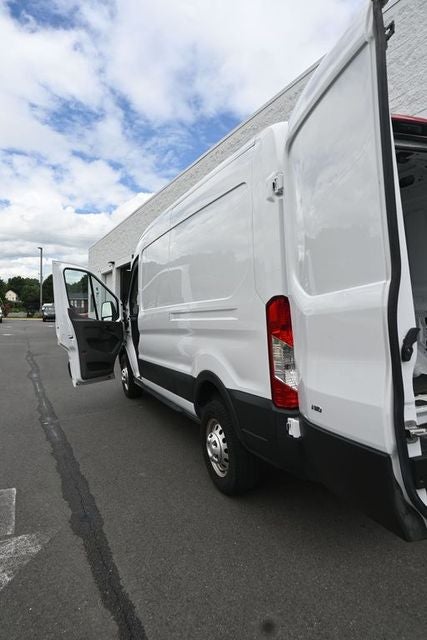 2022 Ford Transit-250 Base