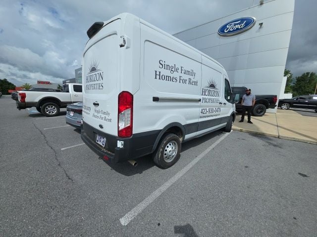 2022 Ford Transit-250 Base