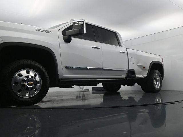 2025 Chevrolet Silverado 3500HD High Country