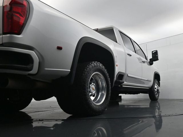 2025 Chevrolet Silverado 3500HD High Country
