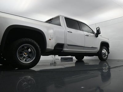 2025 Chevrolet Silverado 3500HD High Country