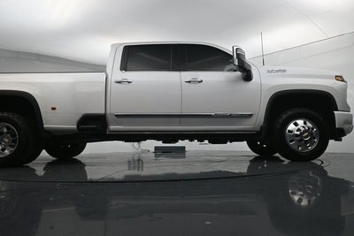 2025 Chevrolet Silverado 3500HD High Country