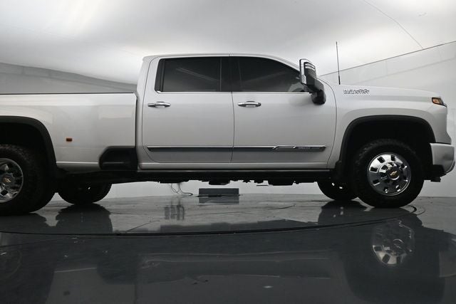 2025 Chevrolet Silverado 3500HD High Country